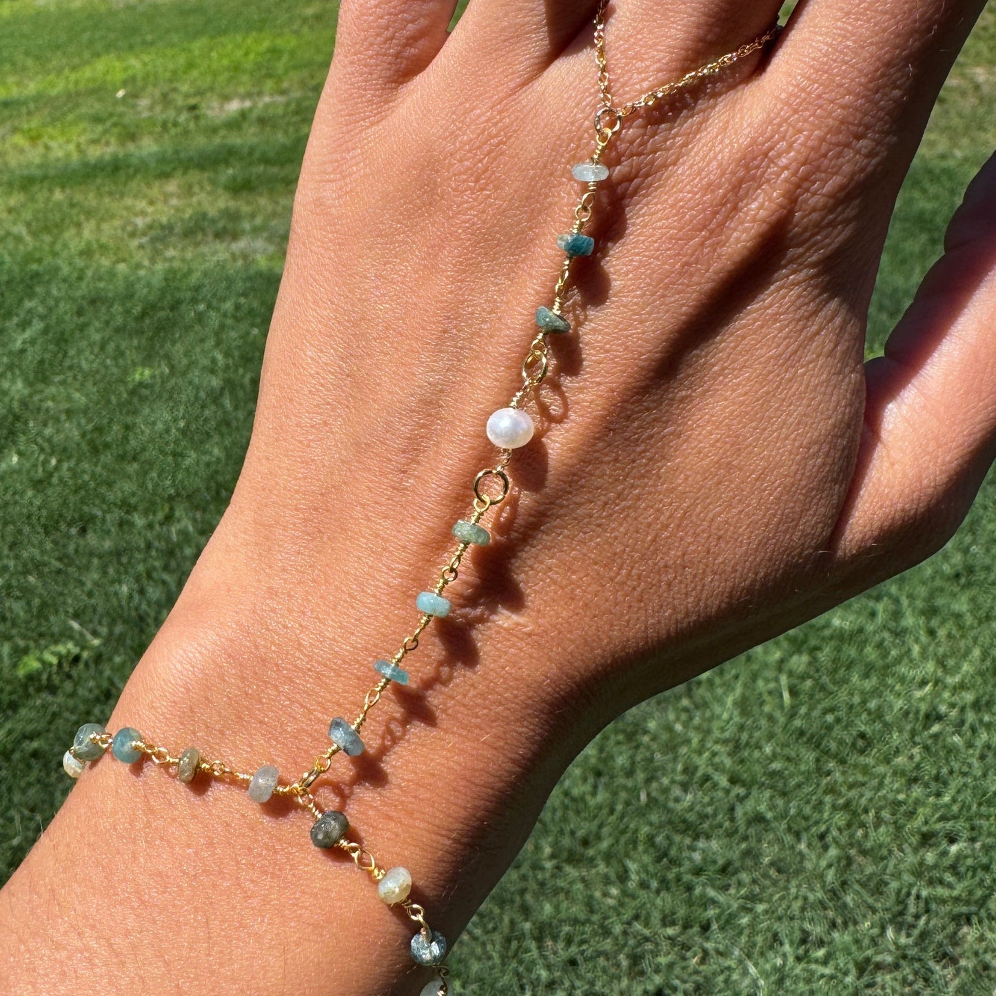 Sultry Siren Sapphire & Pearl Handchain