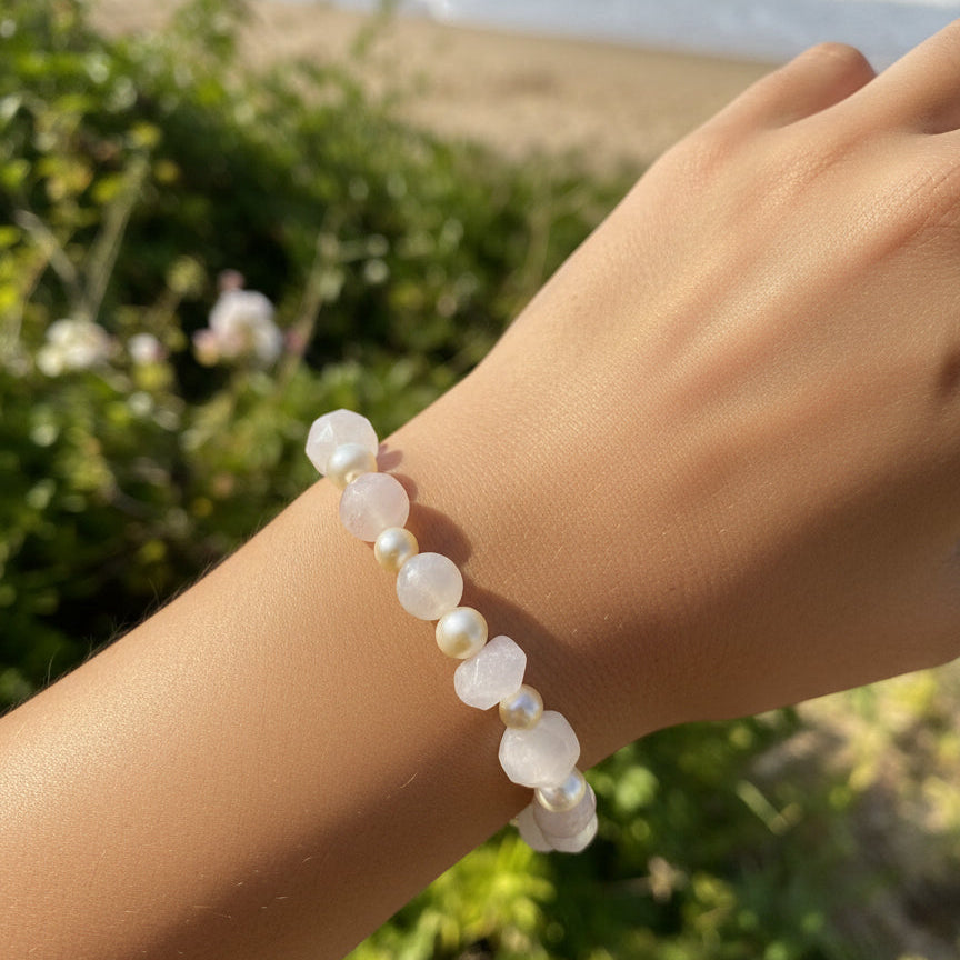 Rose pearl chunky gemstone beaded stretch bracelet